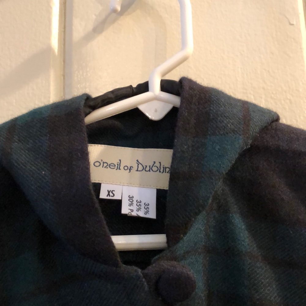 Size XS kilt with matching hooded cape NWT!